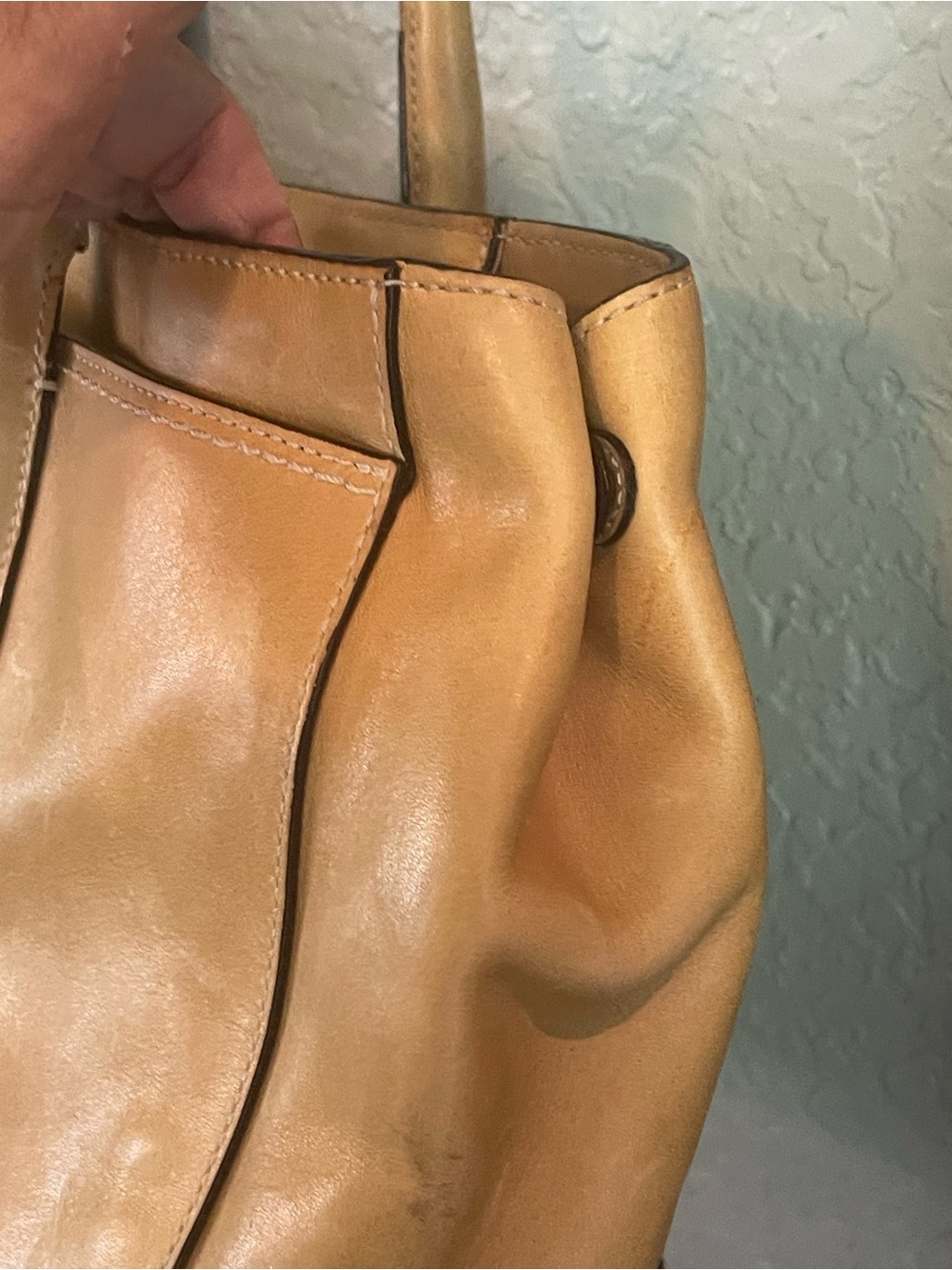 Coach camel colored leather carryall handbag - Picture 4 of 14